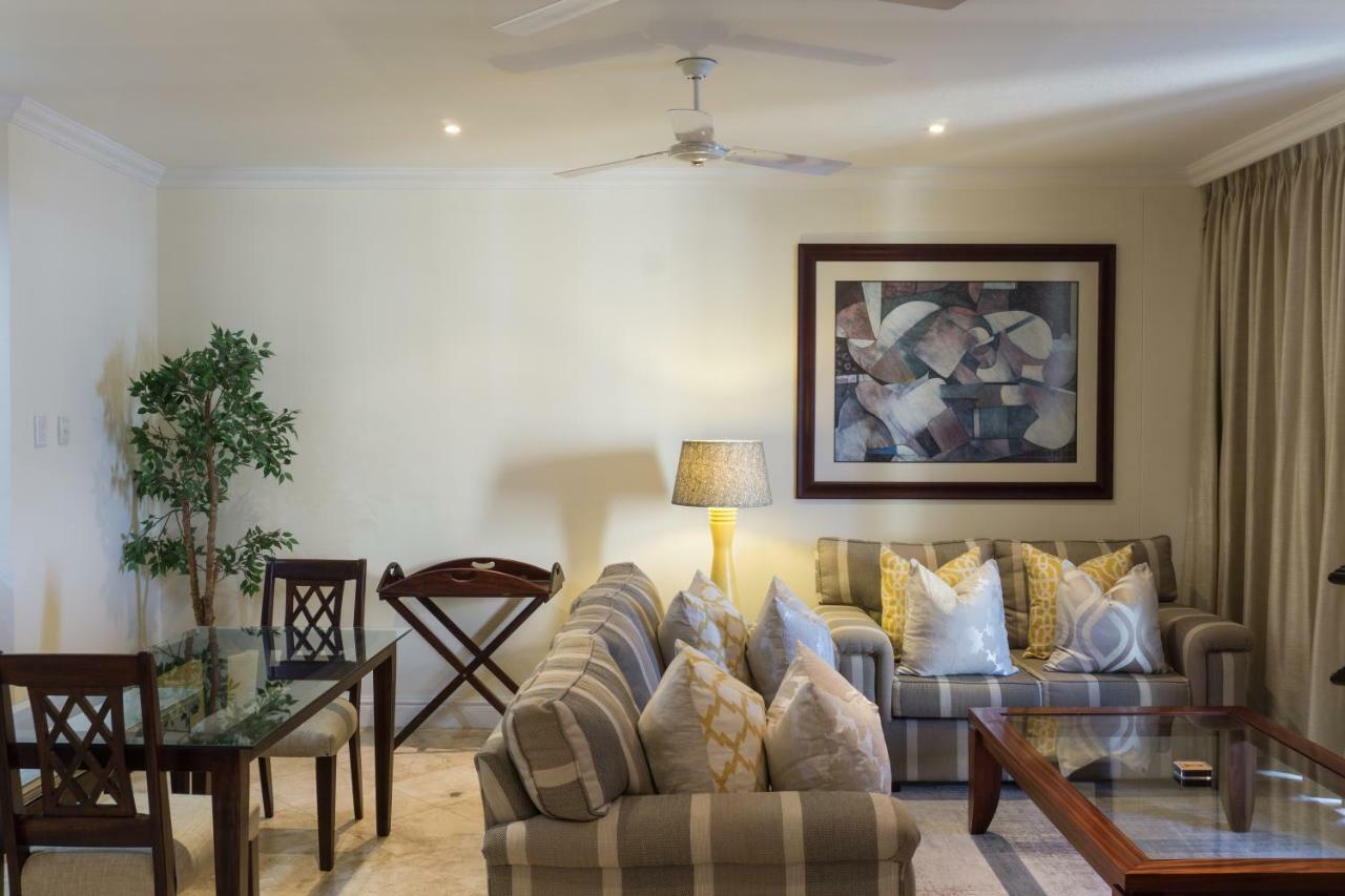 Apartment 302 Oyster Schelles - By In Umhlanga