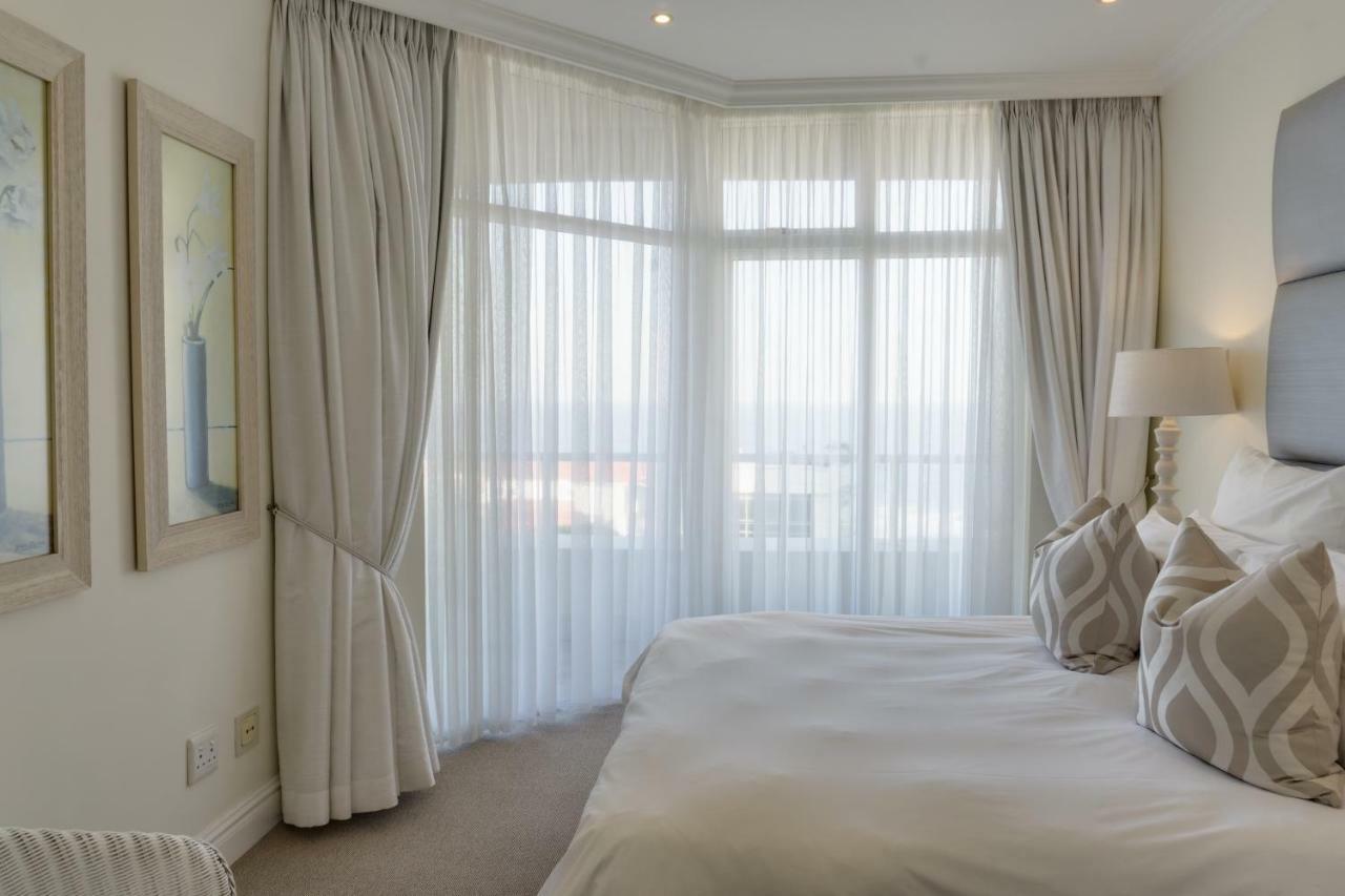 302 Oyster Schelles - By In Umhlanga Apartment Durban