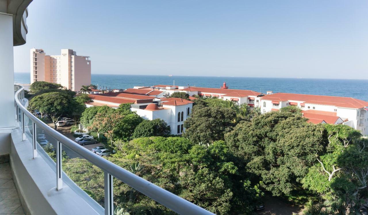 302 Oyster Schelles - By In Umhlanga Durban