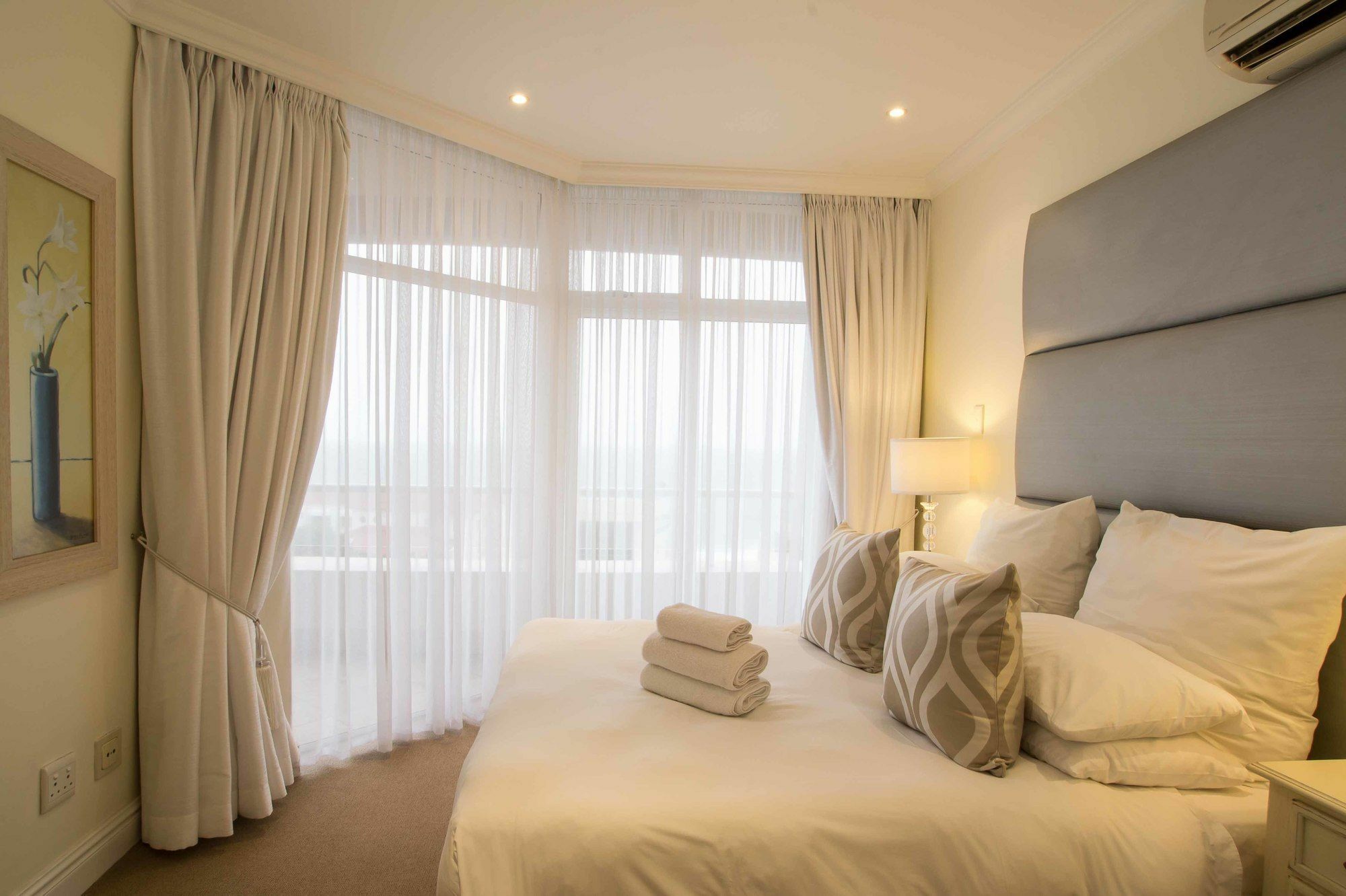 302 Oyster Schelles - By In Umhlanga Apartment