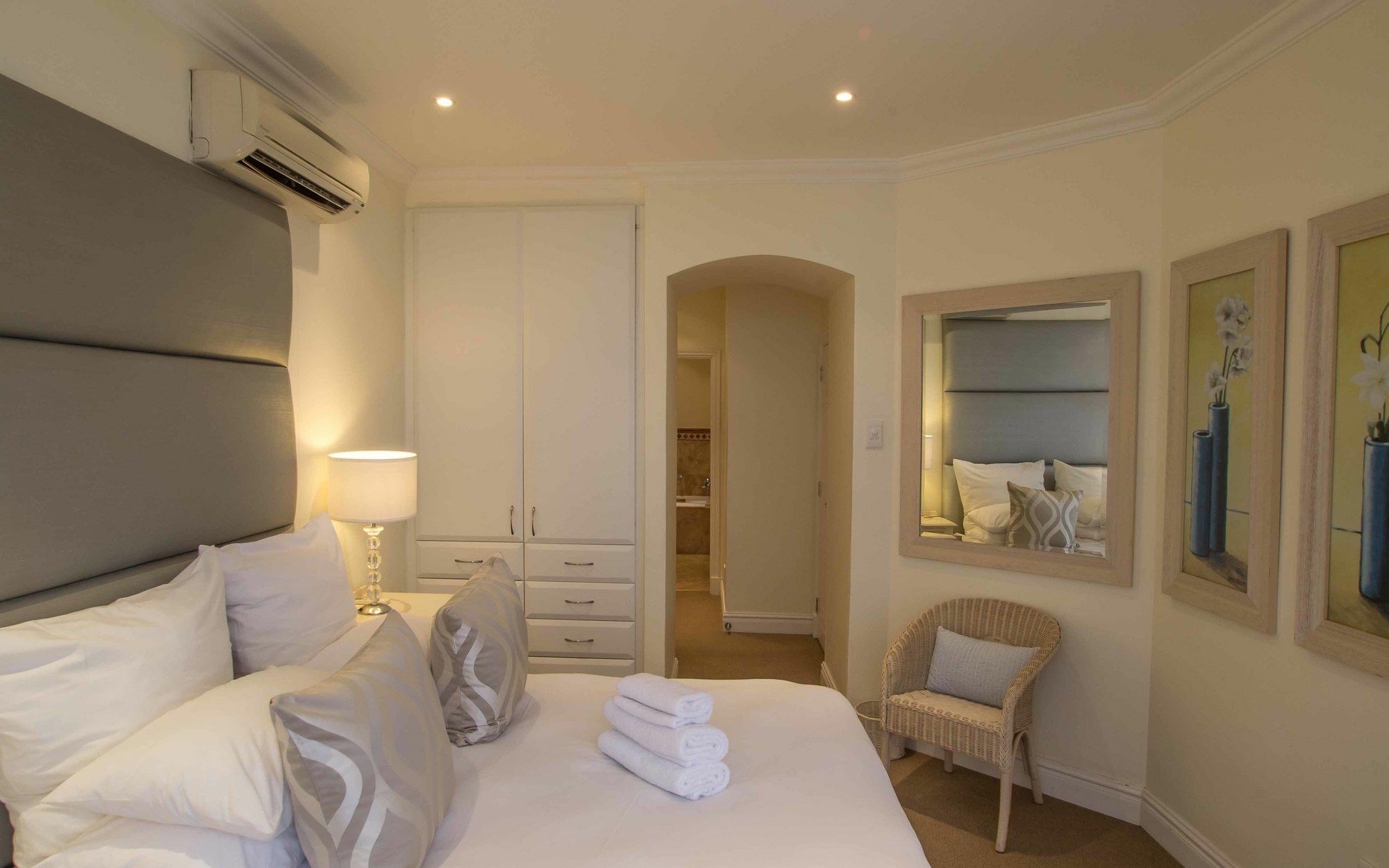 Apartment 302 Oyster Schelles - By In Umhlanga *
